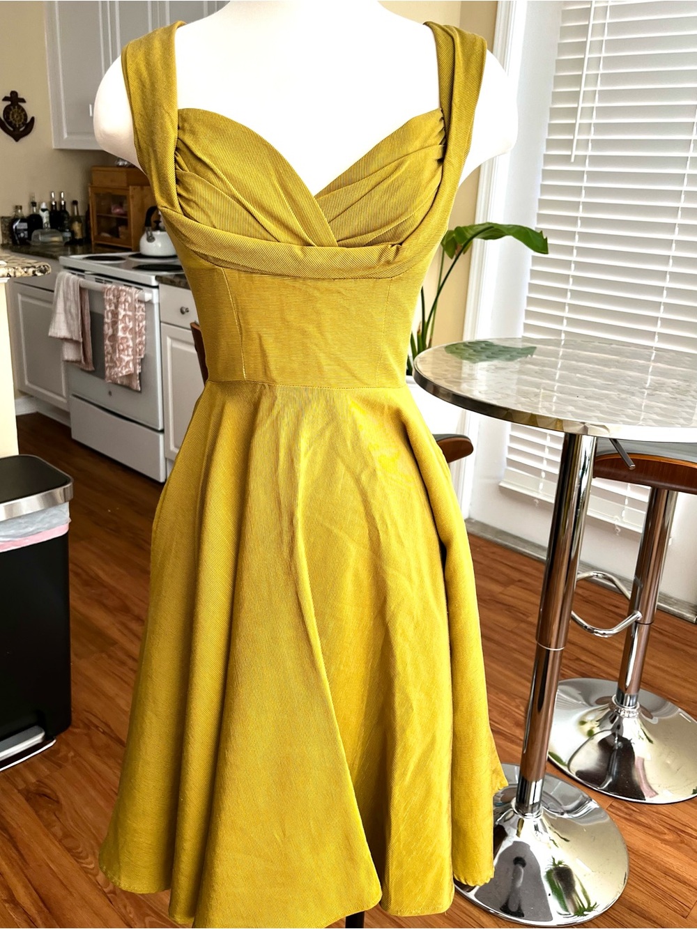 EUC- Trashy Diva Honey Ribbed Chartreuse Dress